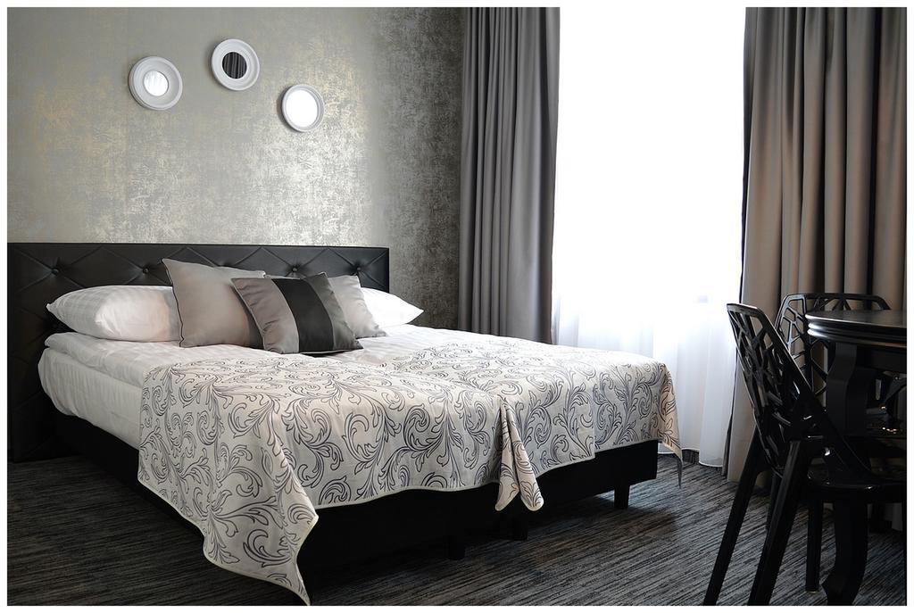 Apartamenty Roze I Zen Torun Room photo